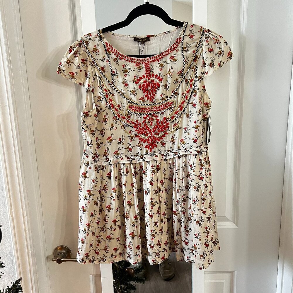NWT Vineet Bahl Embroidered Blouse Size XL Color Cream Red - Picture 2 of 7